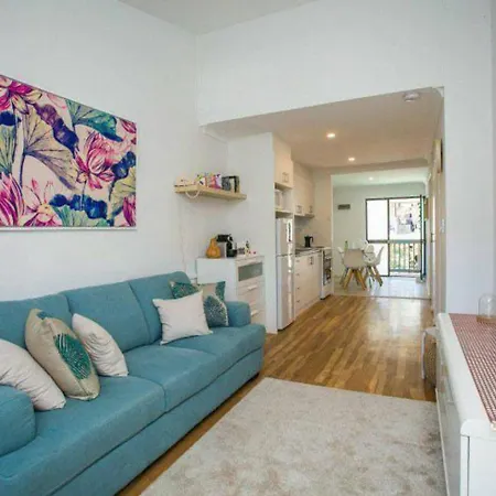 Coastal Salty Kiss Sleeps 4! Apartment Perth Exterior photo